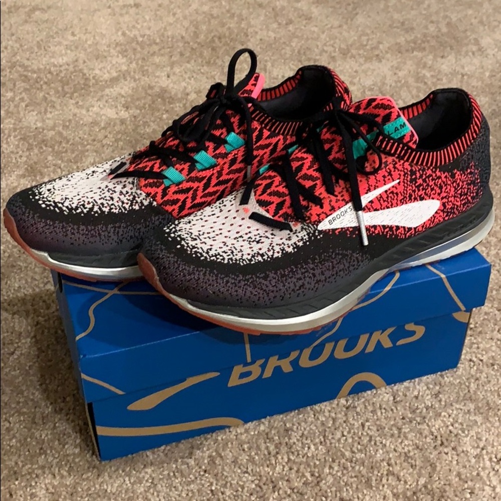 Brooks woman’s Bedlam size 11